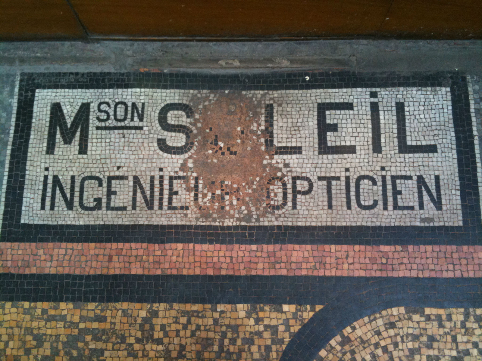 Mosaïque de la galerie Vivienne de la maison Soleil